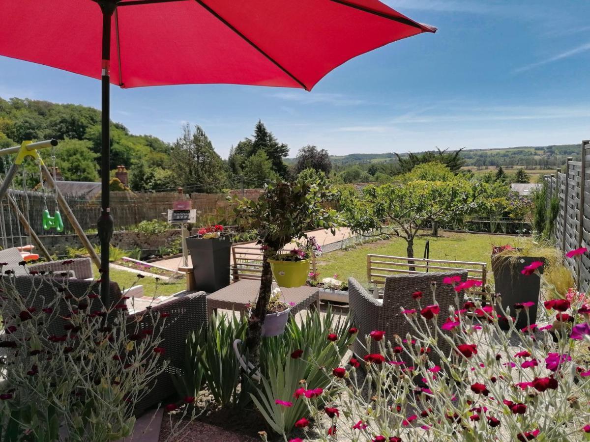 Gites Les Petits Chateaux Bourre Luaran gambar